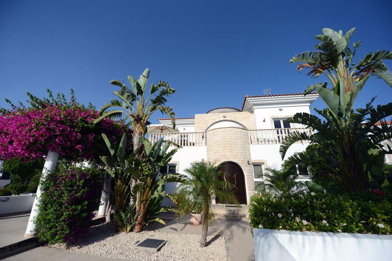 Villa Karythia Pyla Exterior foto